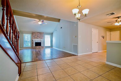 39 S Drifting Leaf Ct, Spring, TX 77380 - photo 7