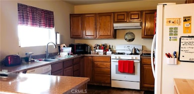 51 Apache Cir, Oroville, CA 95966 - photo 4