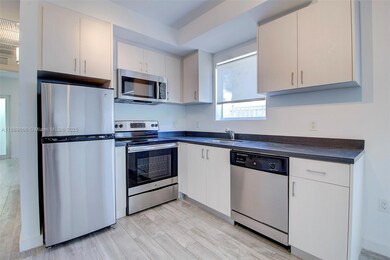 1035 Euclid Ave unit 18, Miami Beach, FL 33139 - photo 7