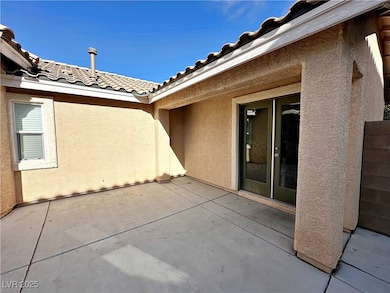 5729 Bullhead St, North Las Vegas, NV 89031 - photo 4
