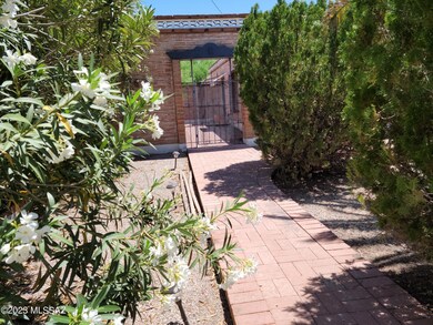 2530 E Ross Place, Tucson, AZ 85716 - photo 2