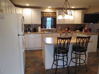 539 Birch St, Scranton, PA 18505 - photo 5