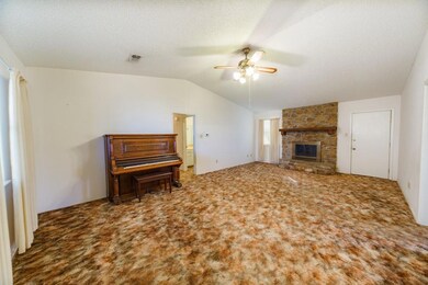 380 Buchanan Rd, Decatur, TX 76234 - photo 2