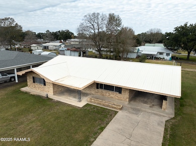 1300 Gregg Ave, Eunice, LA 70535 - photo 3