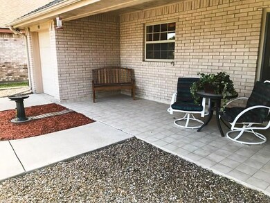 338 Rebecca Dr, Alamo, TX 78516 - photo 4