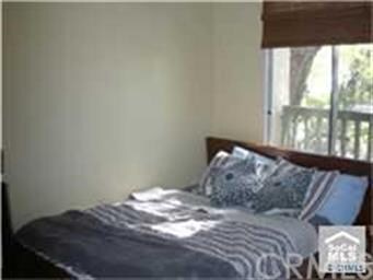 2nd  bedroom