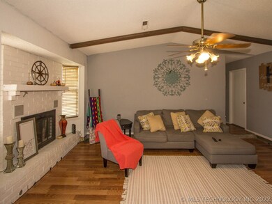 2505 S Sycamore Ave, Broken Arrow, OK 74012 - photo 4