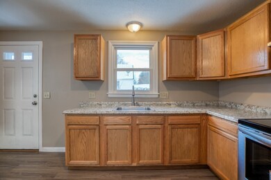 33 Nathaniel St unit 35, Springfield, MA 01109 - photo 6