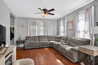 70 Eddy St, Springfield, MA 01104 - photo 5