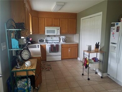 184 Doe Trail Ln unit 16, Statesville, NC 28625 - photo 6