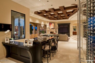 Area Between Lounge & Family Room