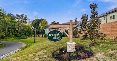 1736 Bennett Village Dr, Maryville, TN 37804 - photo 3