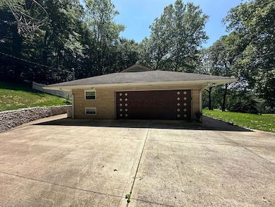 1080 Sycamore Dr, Lancaster, OH 43130 - photo 4