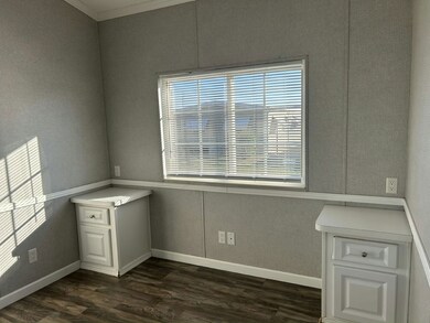 6941 Macdonald Ct unit 31, Zephyrhills, FL 33541 - photo 7