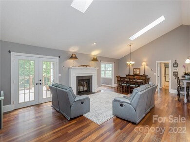 1 Park Ridge Ct, Asheville, NC 28803 - photo 4