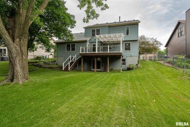 1117 W 57th St, Davenport, IA 52806 - photo 2