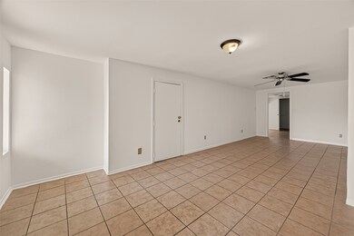 6426 Mobud Dr, Houston, TX 77074 - photo 7