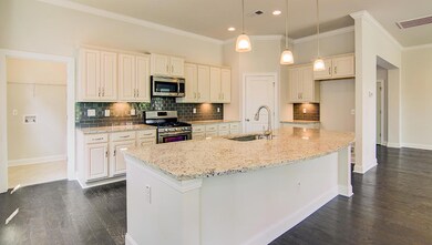 GOURMET KITCHEN