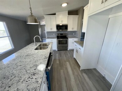 6021 Short Cake Ln, Joshua, TX 76058 - photo 6