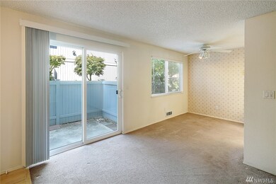 7514 208th St SW unit D100, Edmonds, WA 98026 - photo 3