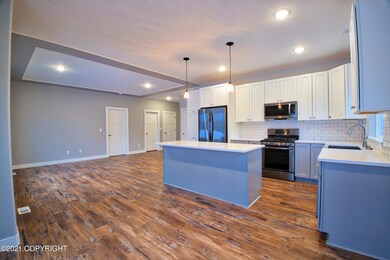 10355 W Glacier Peak Dr, Wasilla, AK 99654 - photo 5