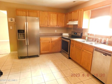 3000 Country Club Rd, Jacksonville, NC 28546 - photo 6