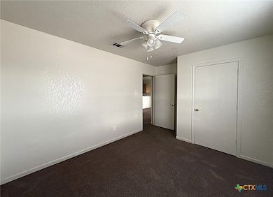 2111 Jennifer Dr unit A, Killeen, TX 76542 - photo 2