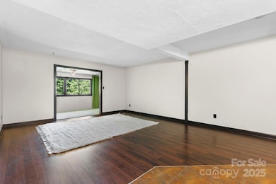 2705 N Center St unit 78, Hickory, NC 28601 - photo 6