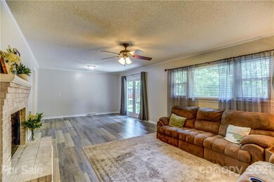 115 Robinhood Loop, Statesville, NC 28625 - photo 4