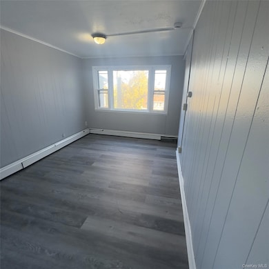 26 Du Bois Ave unit 2, Poughkeepsie, NY 12601 - photo 2