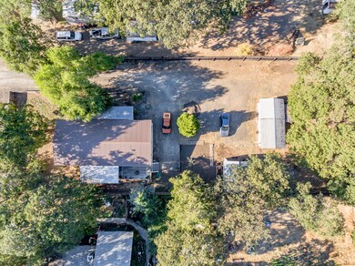 6442 Downing Rd, Central Point, OR 97502 - photo 4