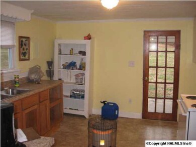 26339 Stinnett Hollow Rd, Athens, AL 35614 - photo 7