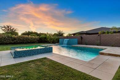 2034 E Crescent Way-106
