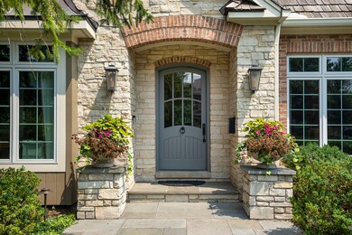 unlisted-address, Glenview, IL 60025 - photo 3