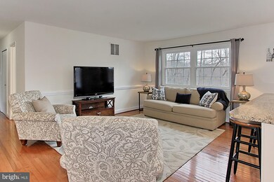 13327 Nassau Dr, Woodbridge, VA 22193 - photo 6