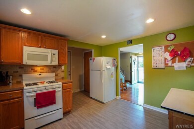 722 Remington Dr, North Tonawanda, NY 14120 - photo 7