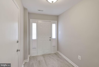 1218 Portabello Ct, Oxon Hill, MD 20745 - photo 4