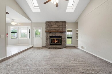 3211 S Maple Place, Broken Arrow, OK 74012 - photo 4