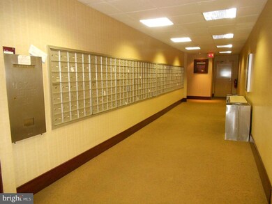 Radnor House unit 1025, Bryn Mawr, PA 19010 - photo 7