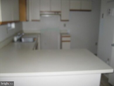 14311 Dover Ct, Laurel, MD 20707 - photo 4