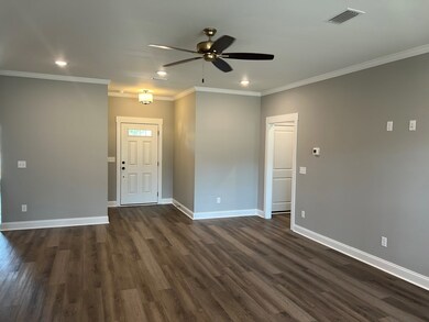 130 Pinewood Dr, Tifton, GA 31793 - photo 4