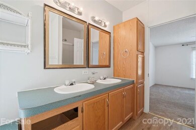 303 Branchwood Rd, Statesville, NC 28625 - photo 5