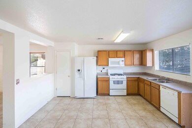 Kitchen2