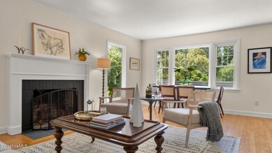 Living/Dining