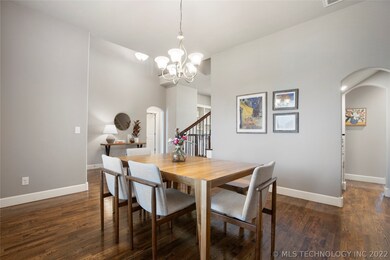 203 E 128th St S, Jenks, OK 74037 - photo 4