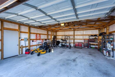 169 Lowrey Cir, Springtown, TX 76082 - photo 5