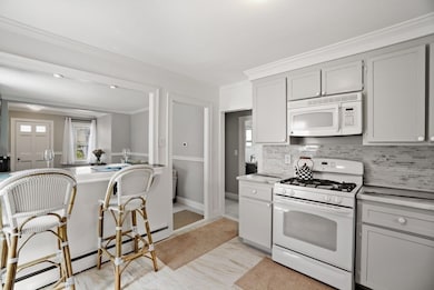 6 Montview Ave, Waltham, MA 02451 - photo 5