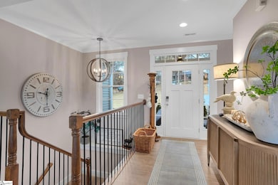 300 Lakecrest Dr, Greer, SC 29651 - photo 5