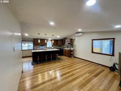 Living Room/Dining Room