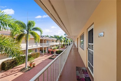 516 Broad Ave S, Naples, FL 34102 - photo 2